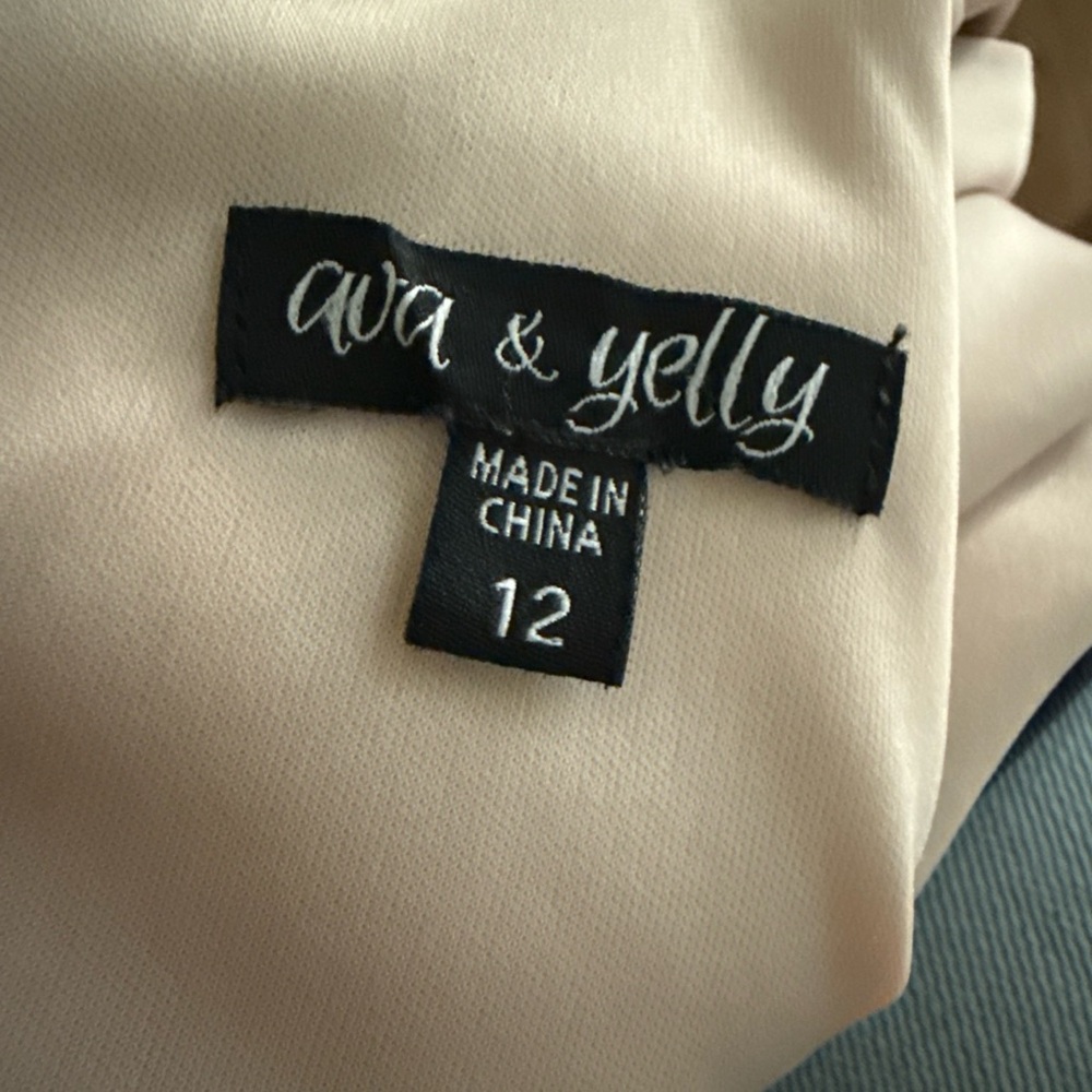 Ava & Yelly Cream Garment